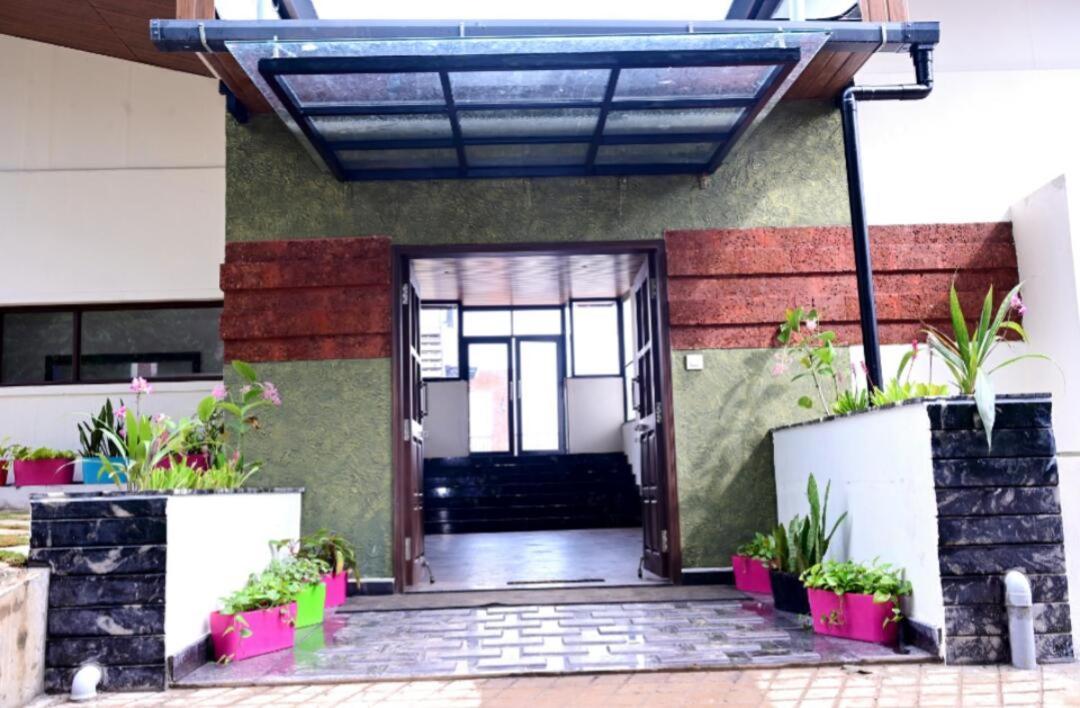 Coorg Vismaya Resort 马迪凯里 外观 照片