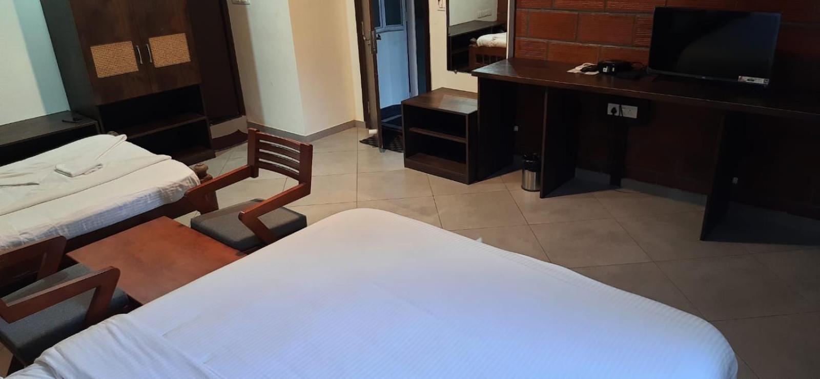 Coorg Vismaya Resort 马迪凯里 外观 照片